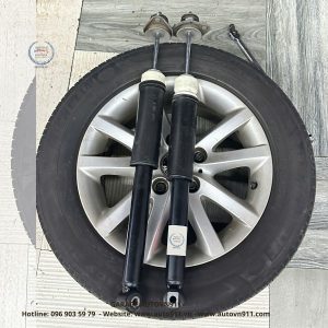 PHUỘC SAU BMW 318